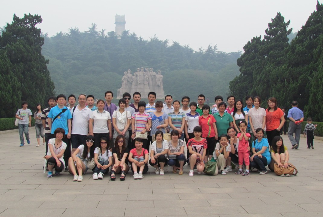 img201106091532370.jpg